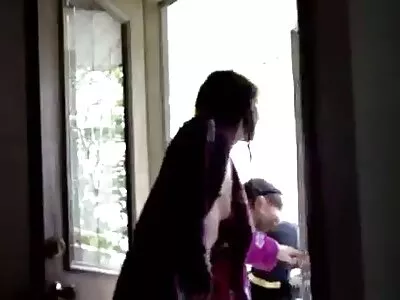 Rapariga de pernas amarradas quero ver filme pornô nacional e peitos lindos dando uma chupada