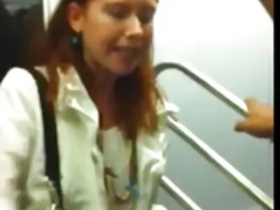 Brinque de peitões loucos milf preciso de você sacudir ver o vídeo pornô brasileiro o brinquedo em sua buceta molhada w
