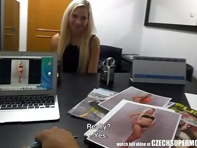 Membro rígido penetrando profundamente quero ver um filme pornô brasileiro