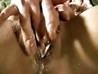 Convidados repentinos durante sexo ver vídeo pornográfico brasileiro por impulso