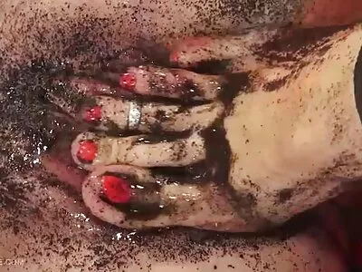 Amadora quero ver um filme de sexo brasileiro solitária com seios grandes
