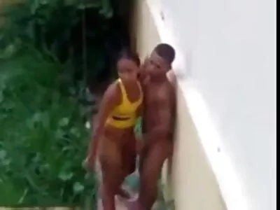 A menina não pode ficar sem brinquedos sexuais ver vídeo pornô com mulher brasileira